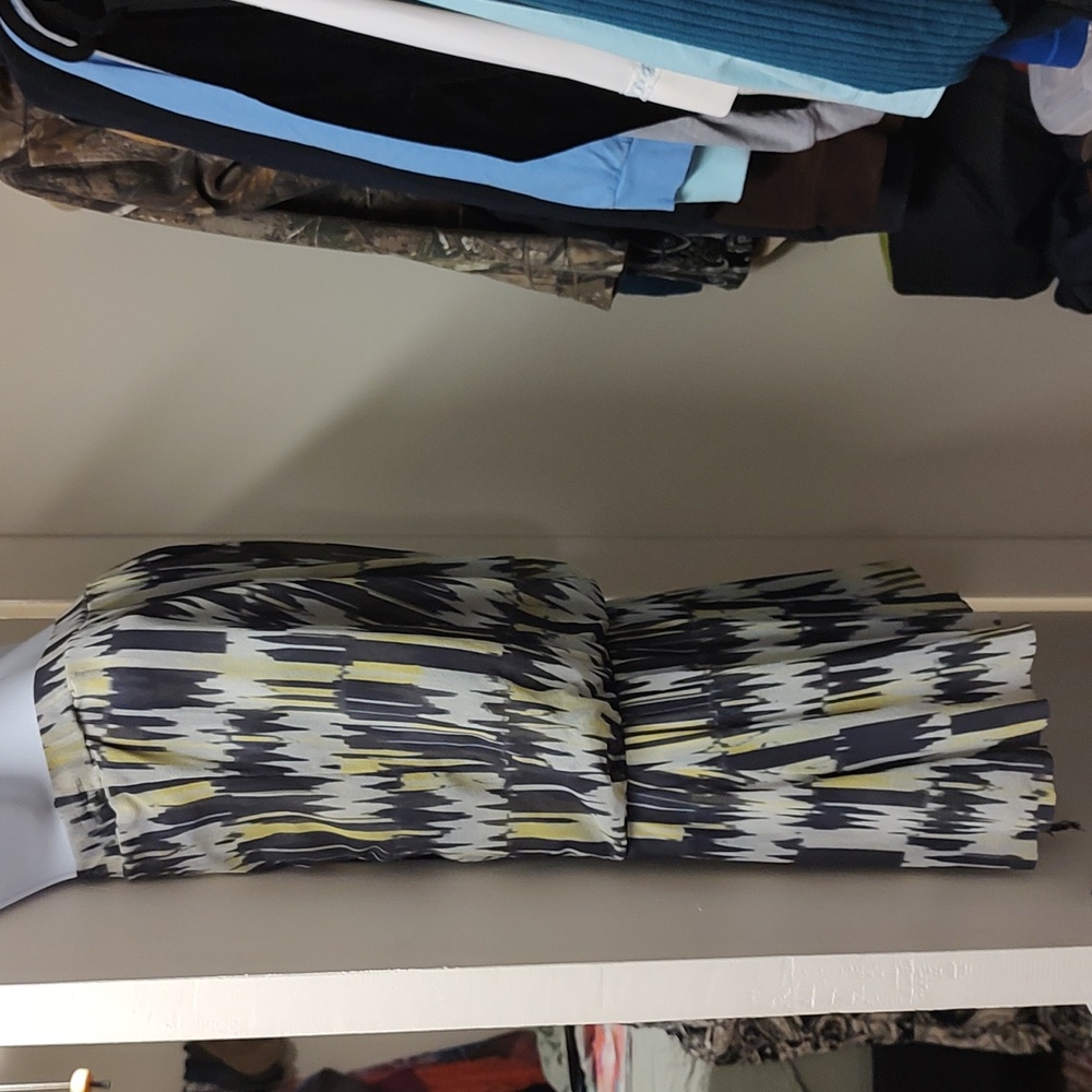 Mora Girls 1 piece skirt/halter jumper - Picture 12 of 13
